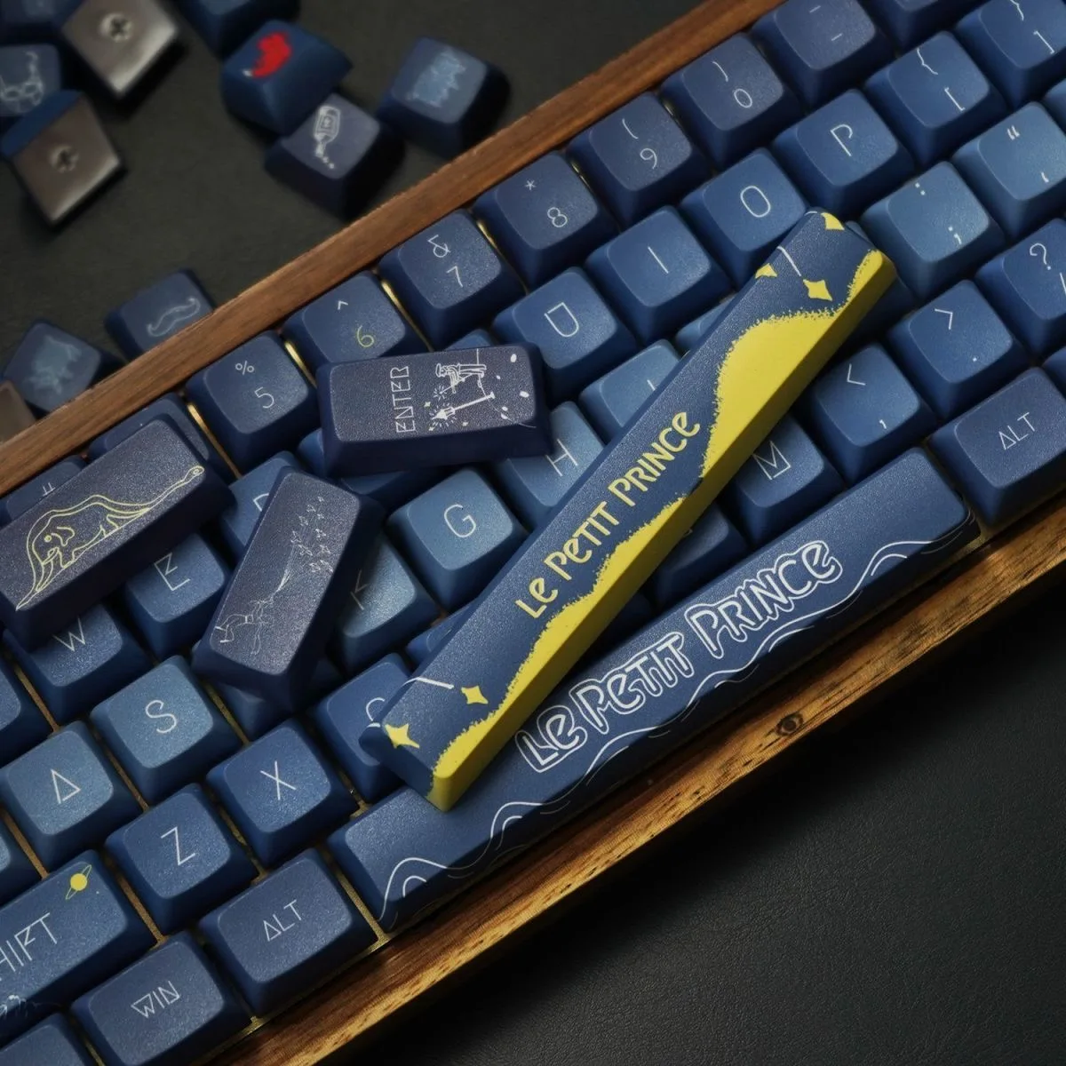 Keycap Artisan Anime - Keycap for Mechanical Keyboard 127 Keys